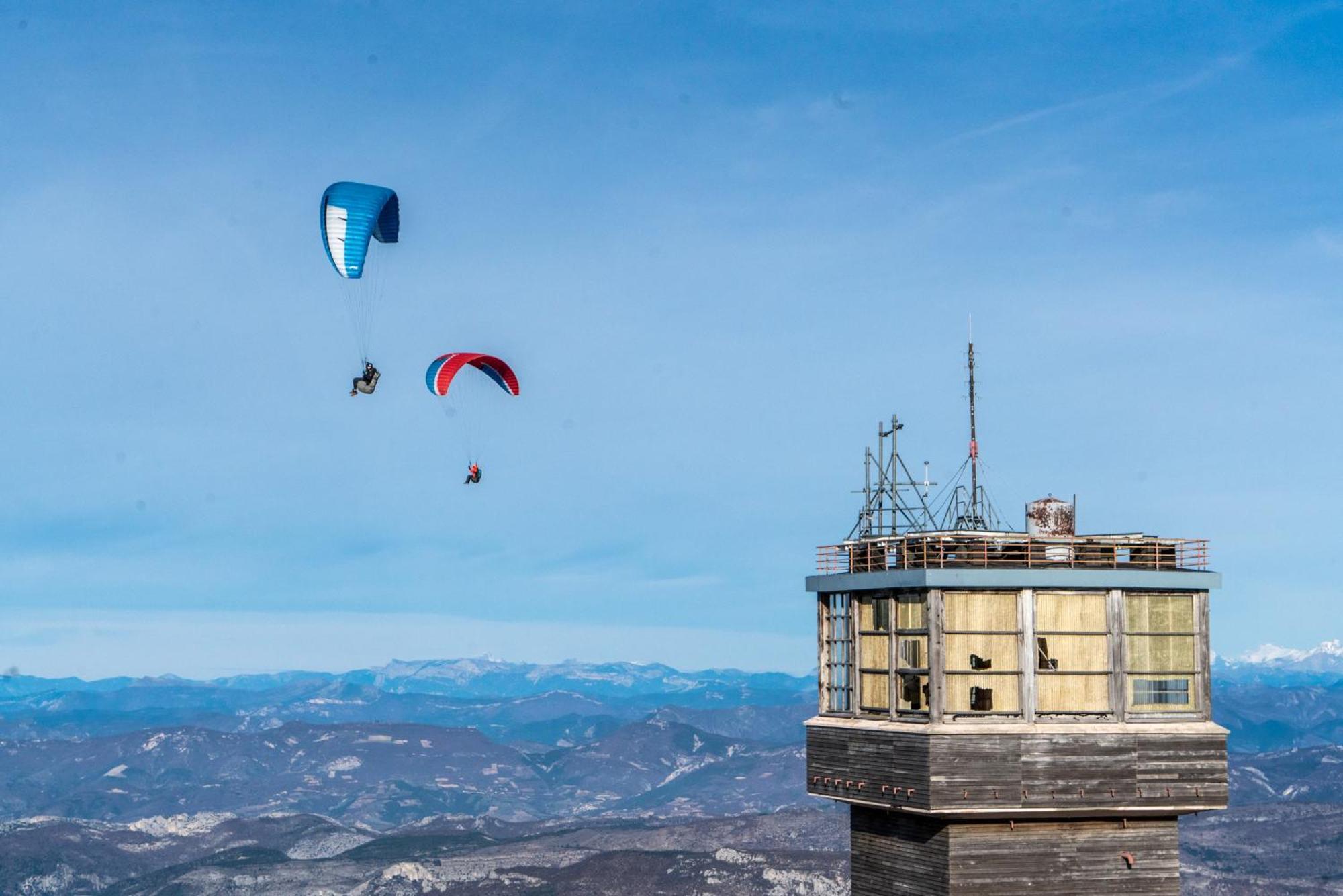 Вилла Les Terrasses De Cascavelle Blauvac Экстерьер фото