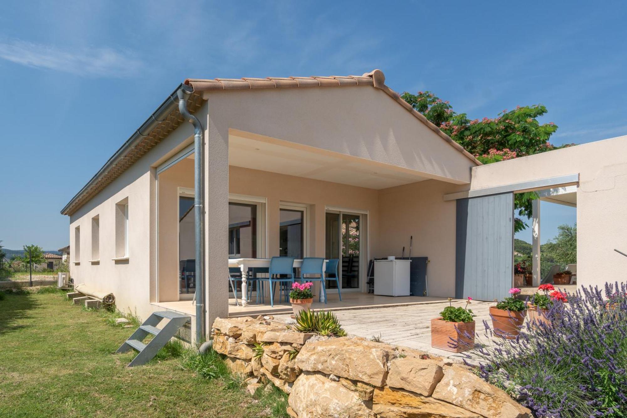Вилла Les Terrasses De Cascavelle Blauvac Экстерьер фото